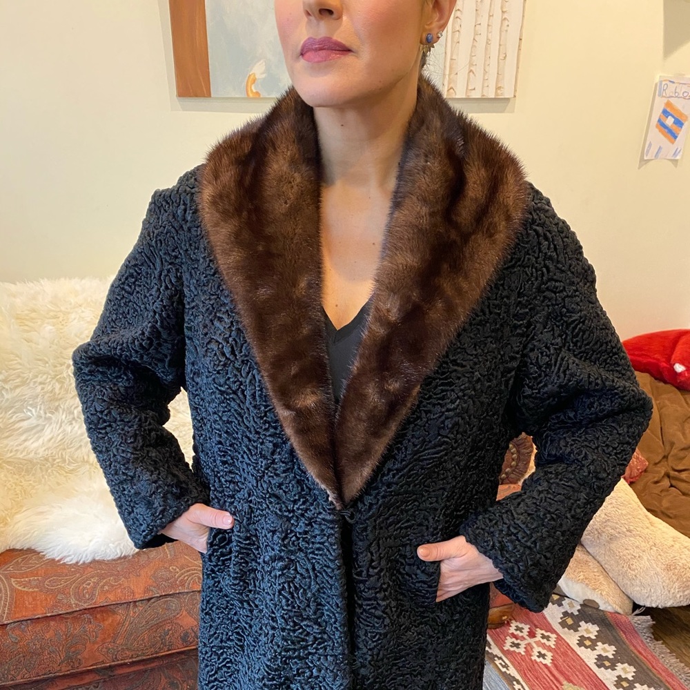 1950’s Blk Persian Lamb Coat w Mink collar